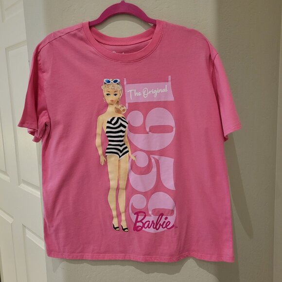 BARBIE T-Shirt - Pink -  Size Juniors: XL (15-17) - Picture 1 of 7